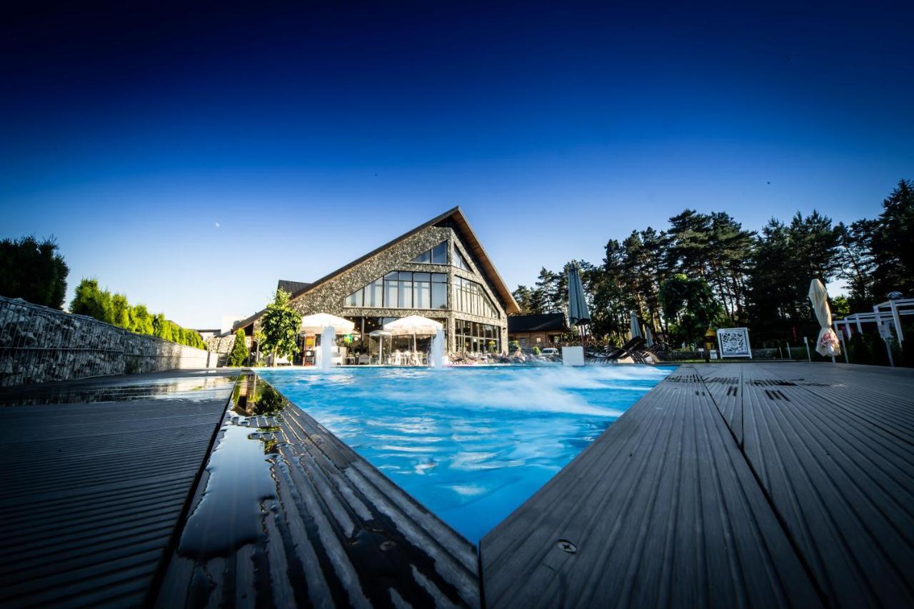Hotel Bacowka Radawa & Spa Extérieur photo