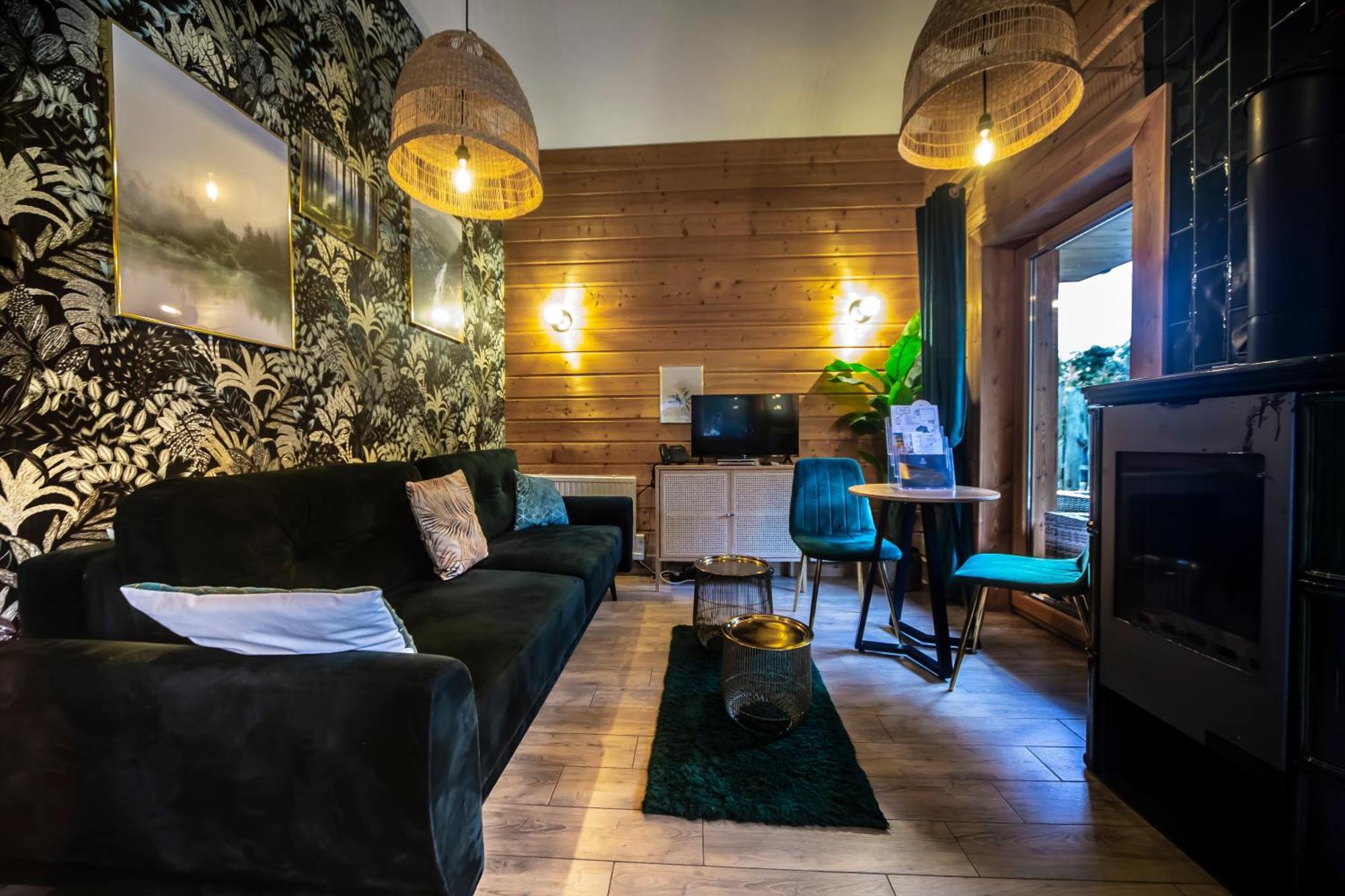 Hotel Bacowka Radawa & Spa Extérieur photo